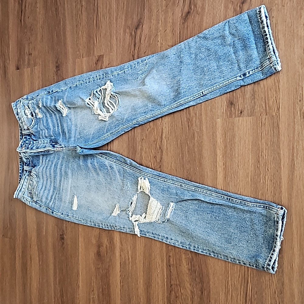 VERVET BY FLYING MONKEY Light Blue Distressed Straight Leg Jeans